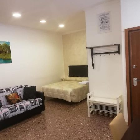 Apartment Urbino 33 Rom Exteriör bild