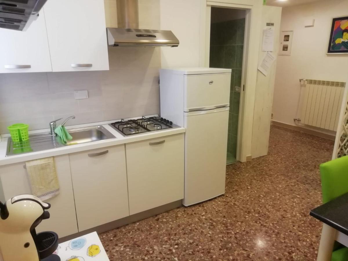 Apartment Urbino 33 Rom Exteriör bild