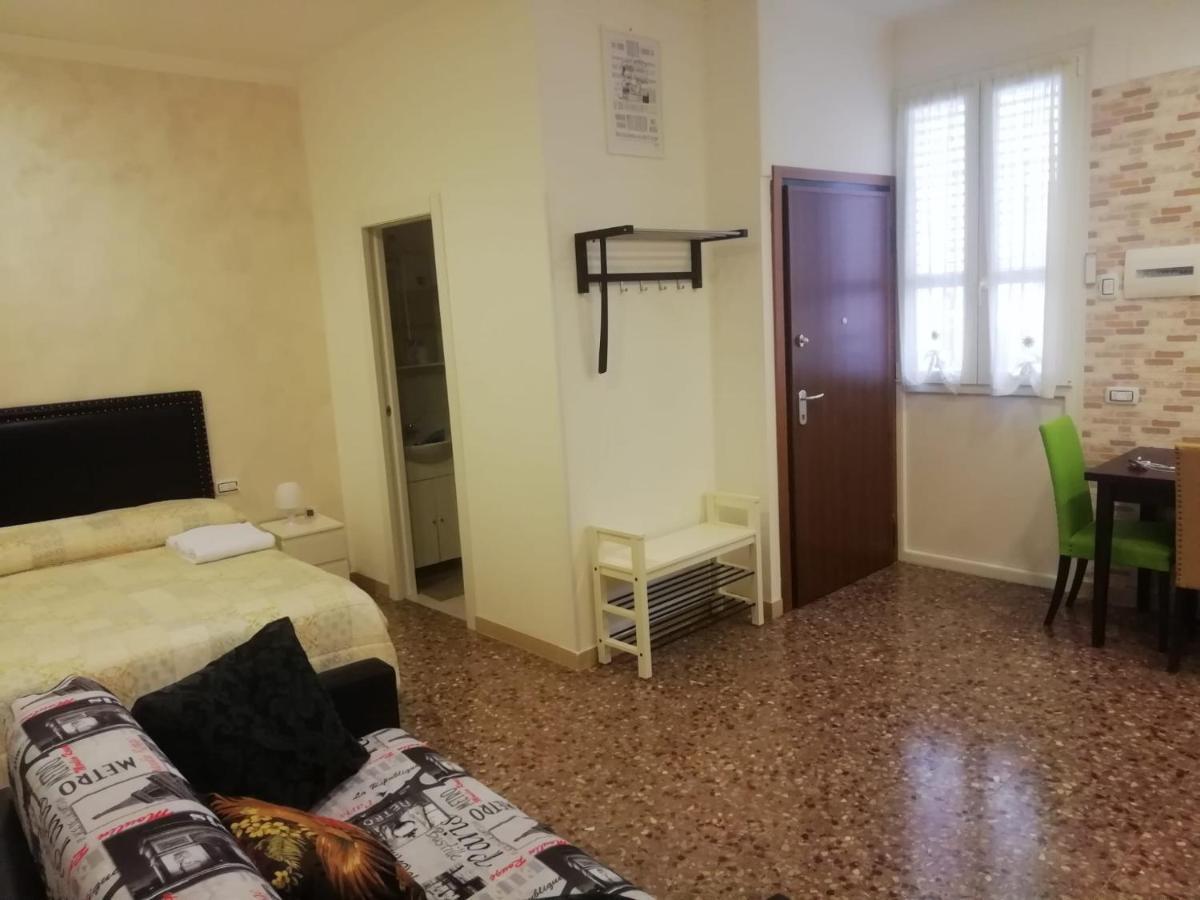 Apartment Urbino 33 Rom Exteriör bild